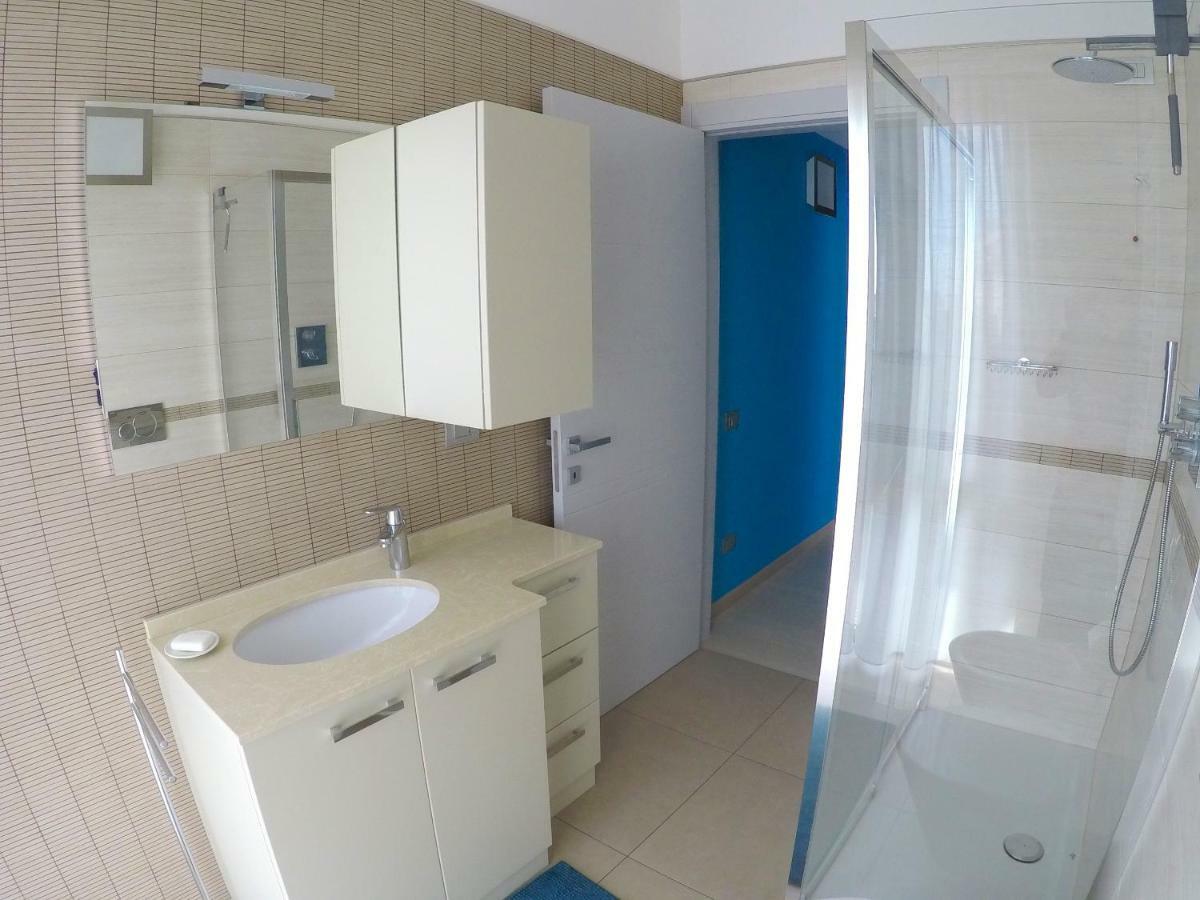 Levante Appartamento di pregio, terrazza e vista panoramica sul mare e la città Viareggio Exterior foto